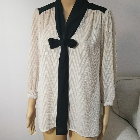 SOLD SOLD - Picture 2 of 6